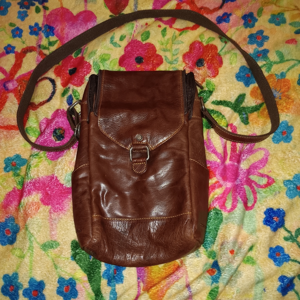 Jack Georges Sleek Brown Leather Shoulder Bag with Flap
